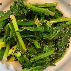 あの調味料を入れる♡基本のほうれん草の胡麻和え